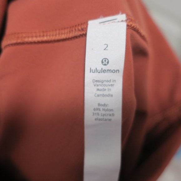 Lululemon Wunder Under High Rise Tight 25" legging Luxtreme cranberry Pink sz 2 - Picture 7 of 12